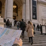 Visiter la New York Public Library : entrée Stephen A. Schwarzman avec lions Patience et Fortitude